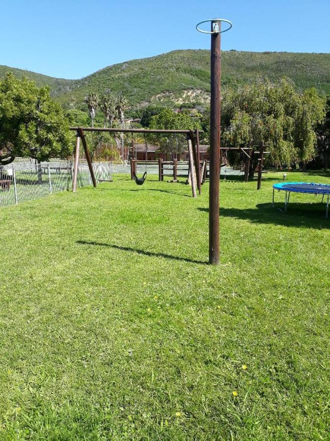 Brenton Lake Holiday Cottages Exterior photo